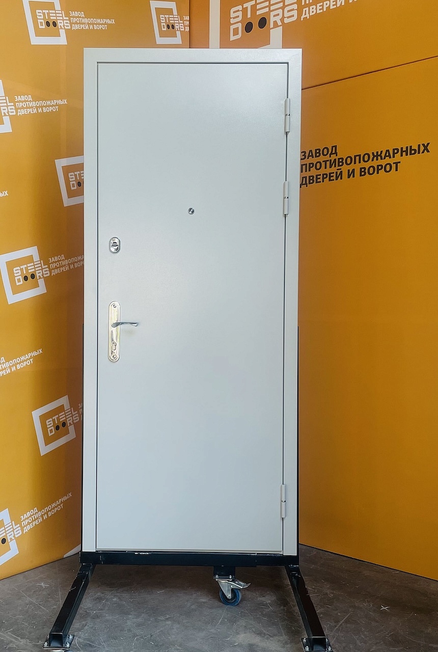 Однопольная взломостойкая дверь глухая